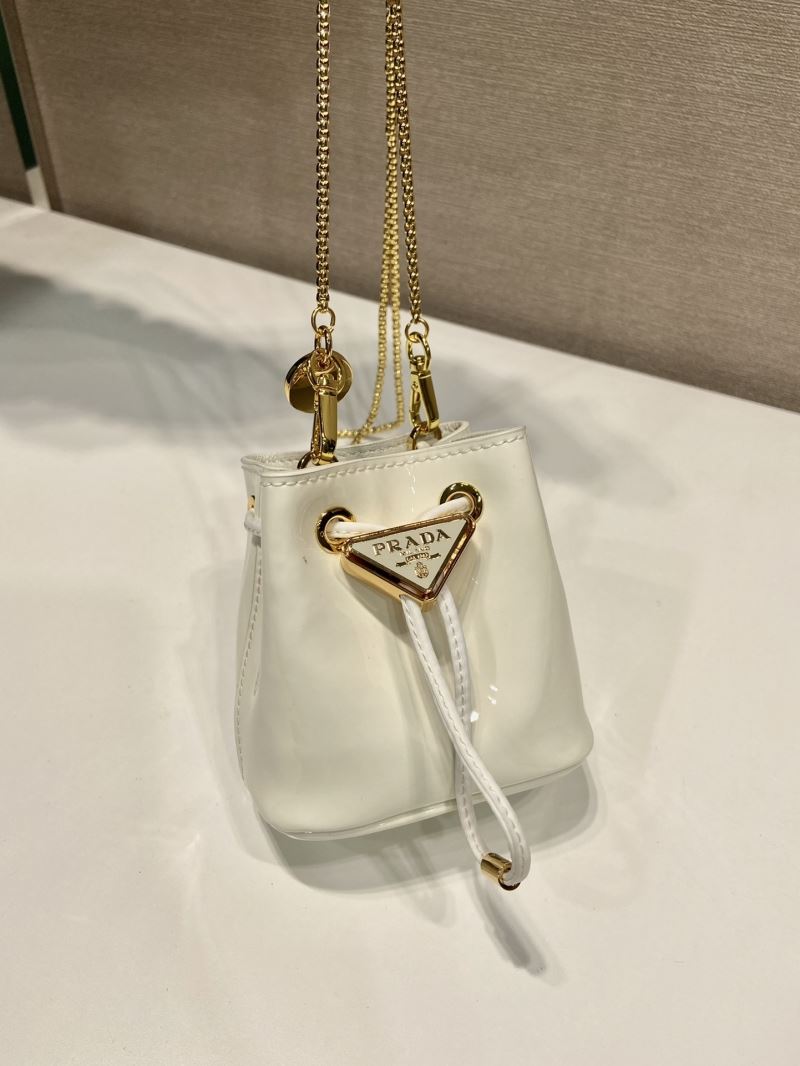 Pra*a bucket bags